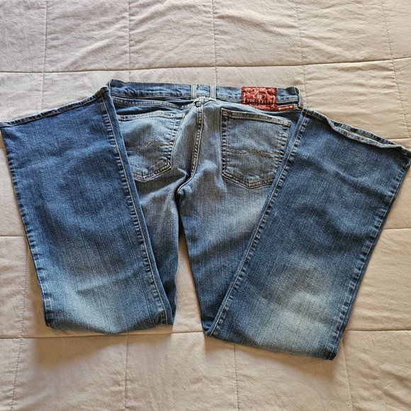 Lucky Brand Lowered Peanut Jeans - Picture 7 of 7